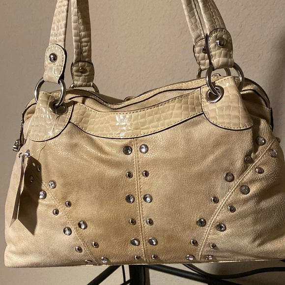 Kathy Van Zeeland Handbags - NWT Kathy van Zeeland vegan leather bag cream